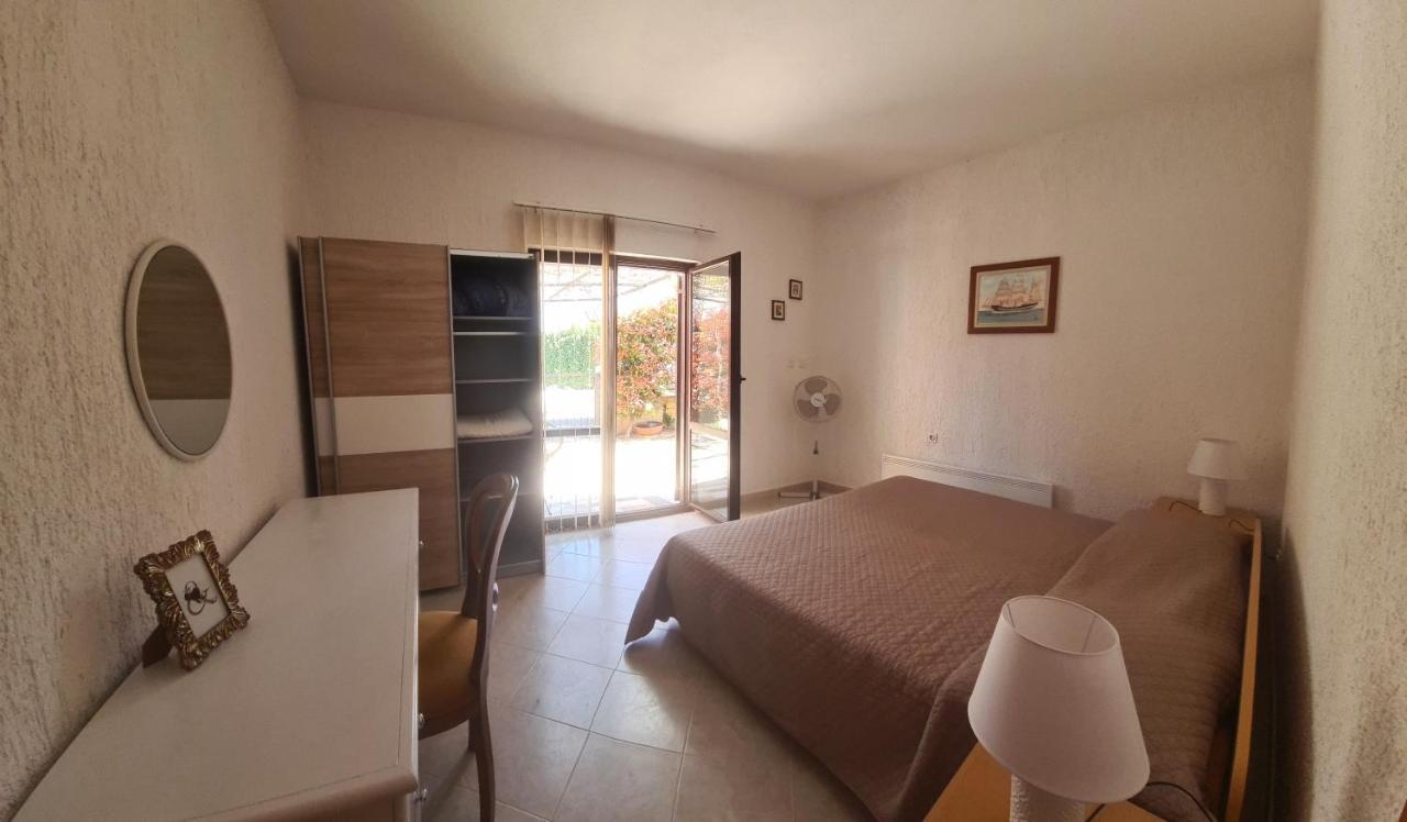 Apartman Kos Rosini المظهر الخارجي الصورة